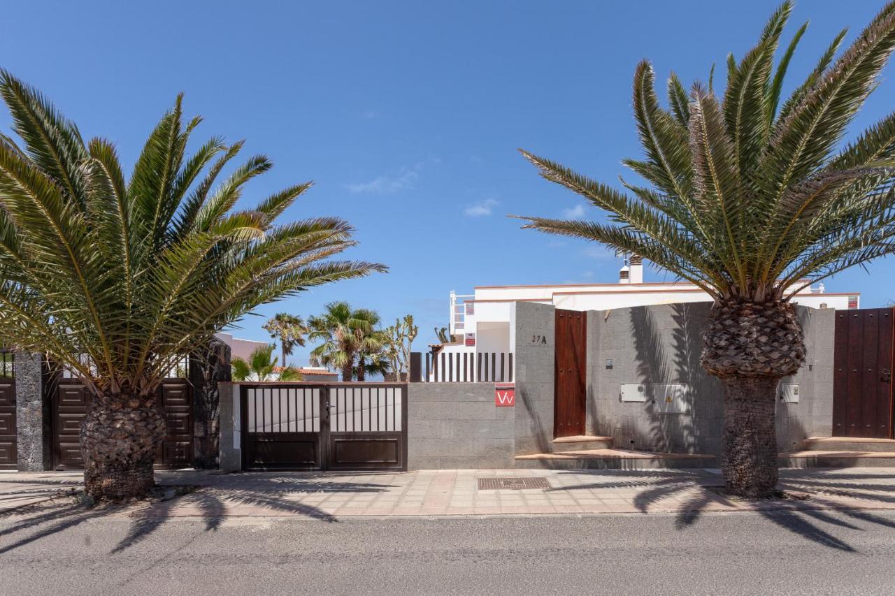 Villa Marina I Beachfront Corralejo By Holidays Home Exteriér fotografie